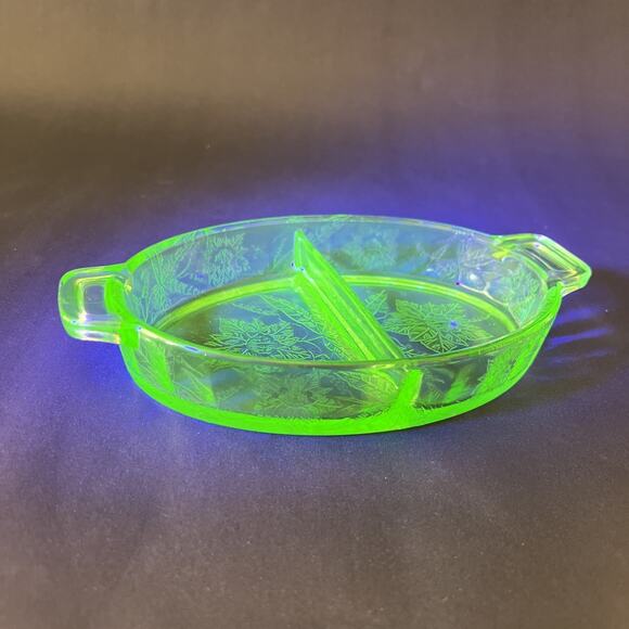 Jeanette Poinsettia Relish Dish, Green Depression Uranium Glass, Vintage 1930s - Picture 1 of 9